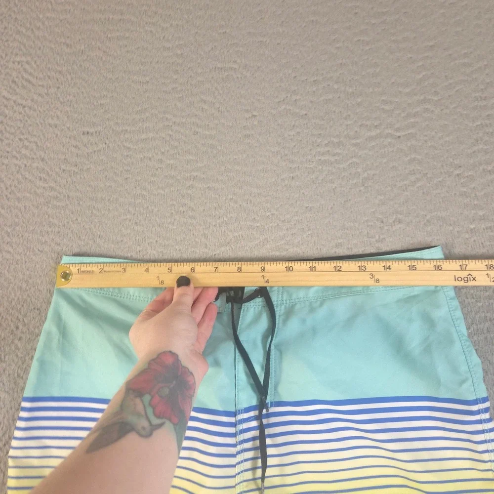 Hurley excellent used